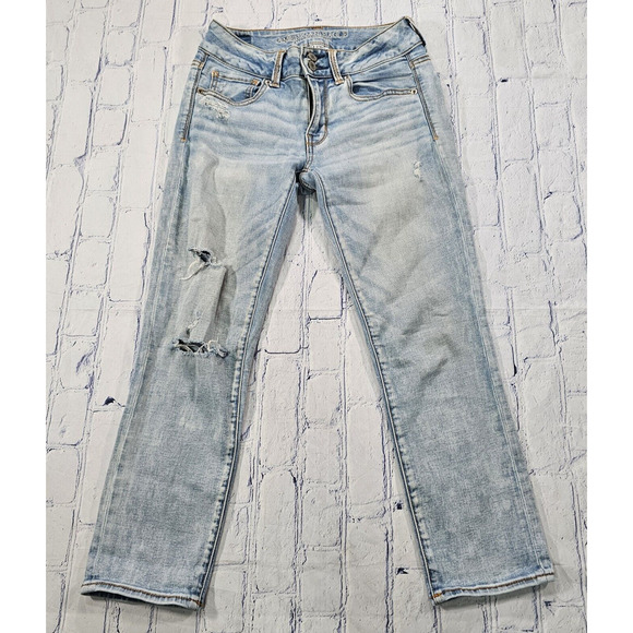 American Eagle Outfitters Denim - American Eagle WOMENS SIZE 2 Artist Crop Jeans Blue Low Rise Denim Distressed
